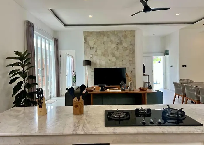 3br Luxury Retreat Umalas With Pool - Theo