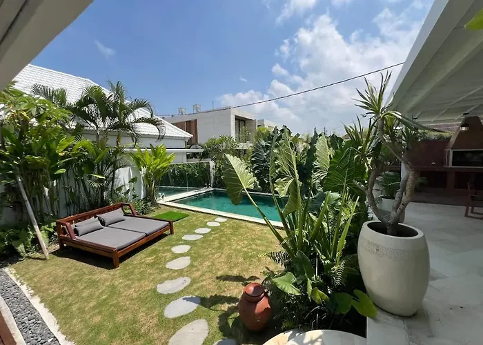 Вилла 3br Luxury Retreat Umalas With Pool - Theo Чангу