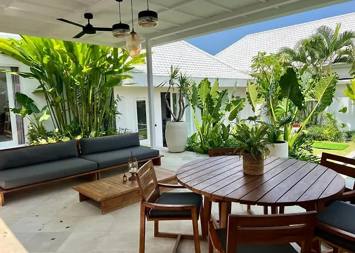 Вилла 3br Luxury Retreat Umalas With Pool - Theo