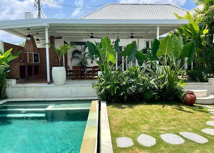 3br Luxury Retreat Umalas With Pool - Theo Вилла Чангу