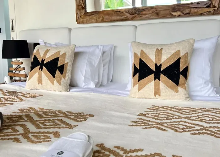 Вилла 3br Luxury Retreat Umalas With Pool - Theo